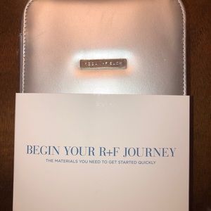 Rodan + Fields consultant portfolio kit